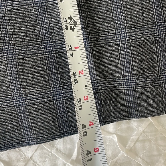 Yaly Couture Tailored Dress, size 6 - Picture 13 of 16